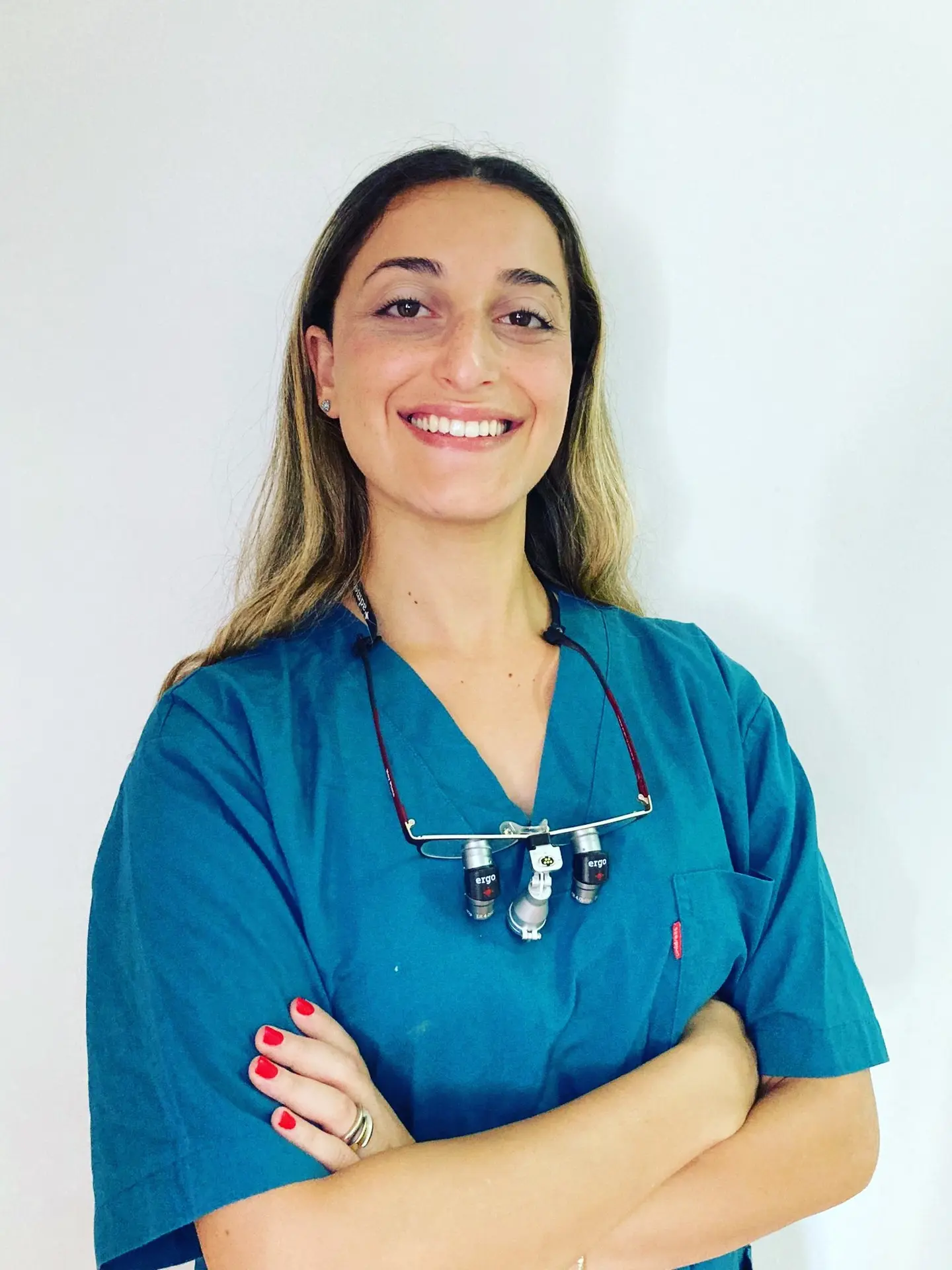 תמונה של ד"ר נוי פינטו, רופאת שיניים